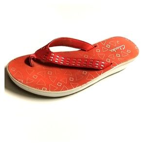 Clarks Women's Red sandals Sz 9